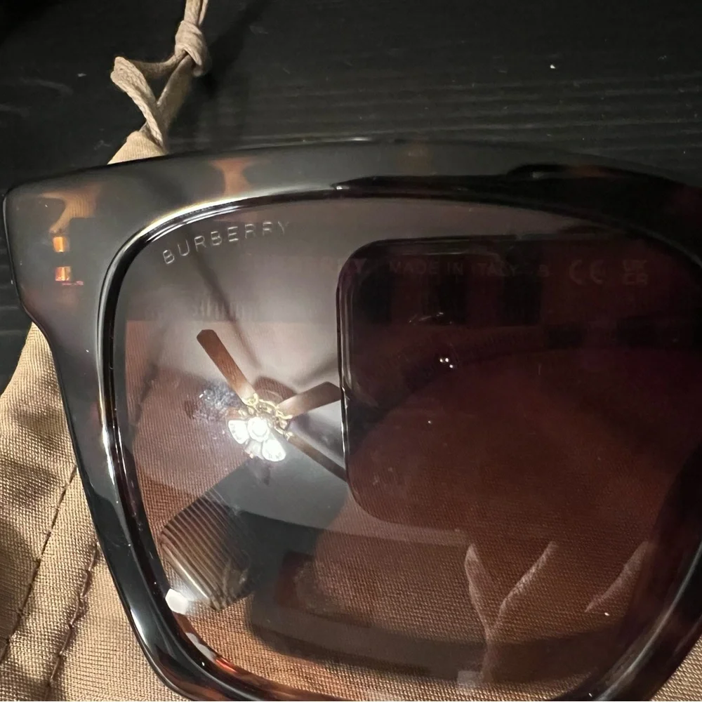 Burberry Tortoiseshell Square Sunglasses with Brown Lenses